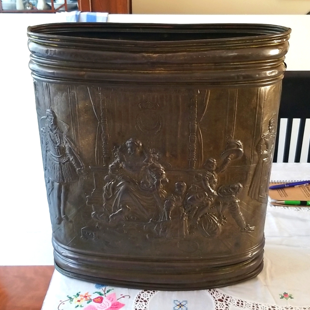 Copper embossed umbrella stand